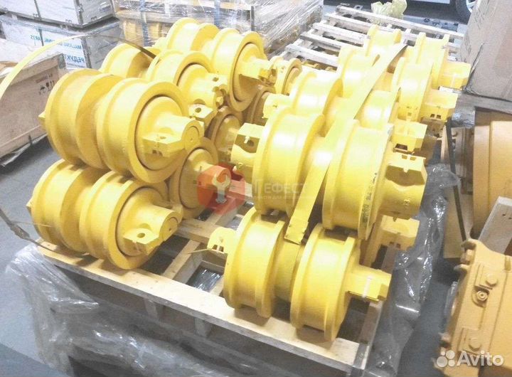 Каток поддерживающий Komatsu PC228uslc-1