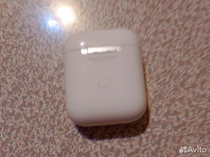 Беспроводные наушники apple airpods