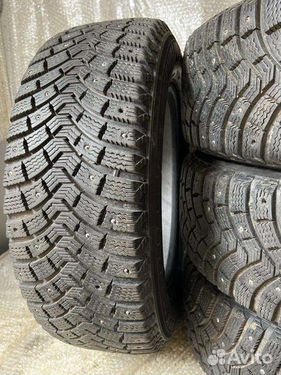 Michelin Latitude X-Ice North 2 215/60 R16 99T