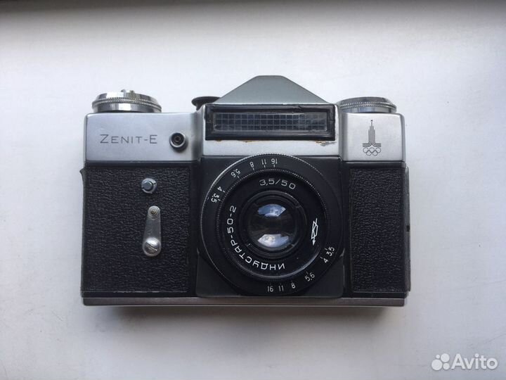Фотоаппарат Zenit E