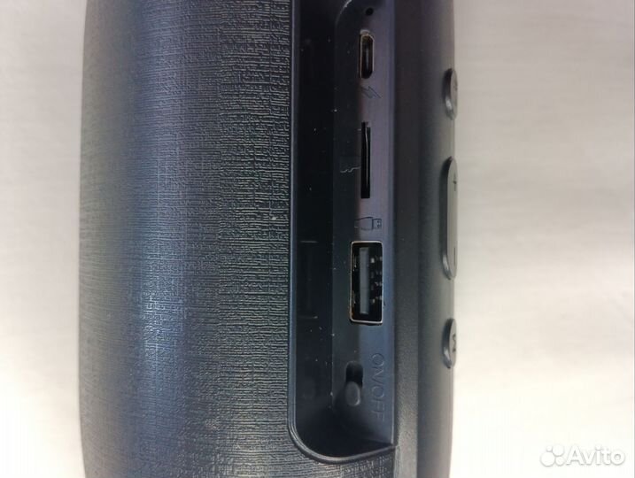 Музыкальная колонка с блютузом