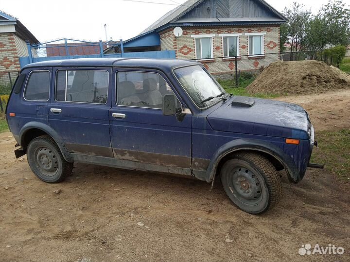 LADA 4x4 (Нива) 1.7 МТ, 1999, 187 766 км