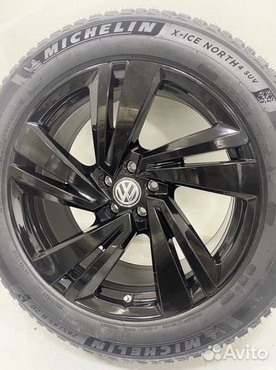 Новые Volkswagen Touareg II, Michelin 285/45 R20