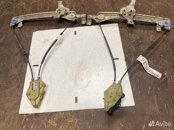 Стеклоподъемник задний Renault Fluence