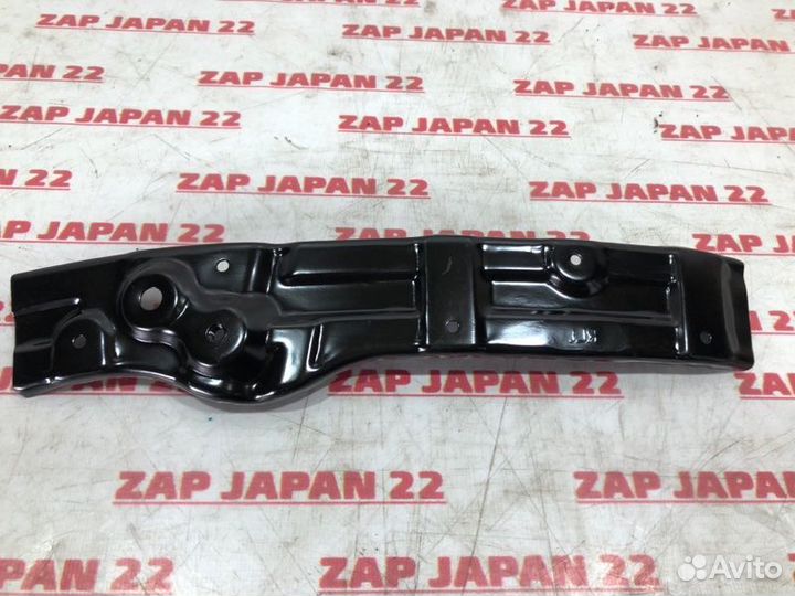 Кронштейн бампера задний левый Mitsubishi Pajero