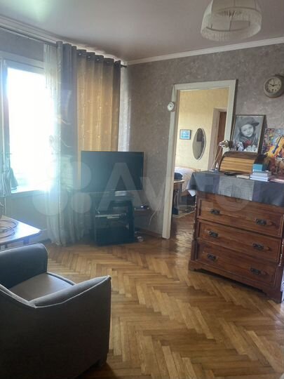 3-к. квартира, 60 м², 5/5 эт.