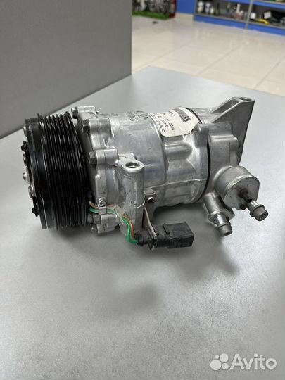 Компрессор кондиционера volkswagen polo 6rf820803a