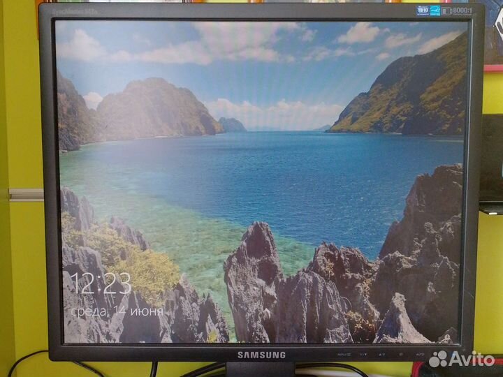 Монитор Samsung syncmaster 943n