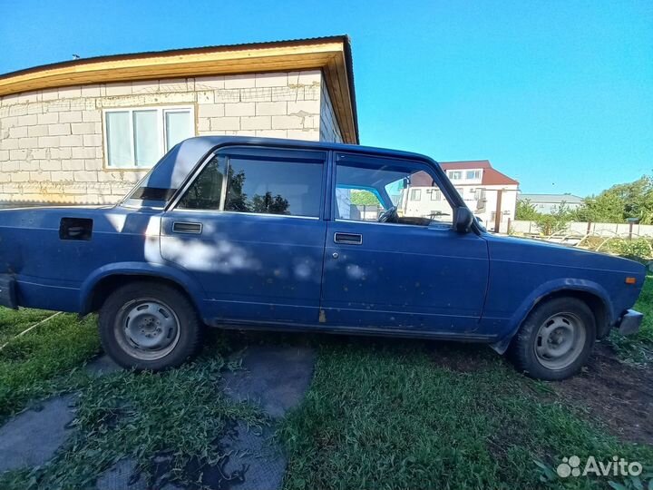 ВАЗ 2107 1.6 МТ, 2007, битый, 193 000 км