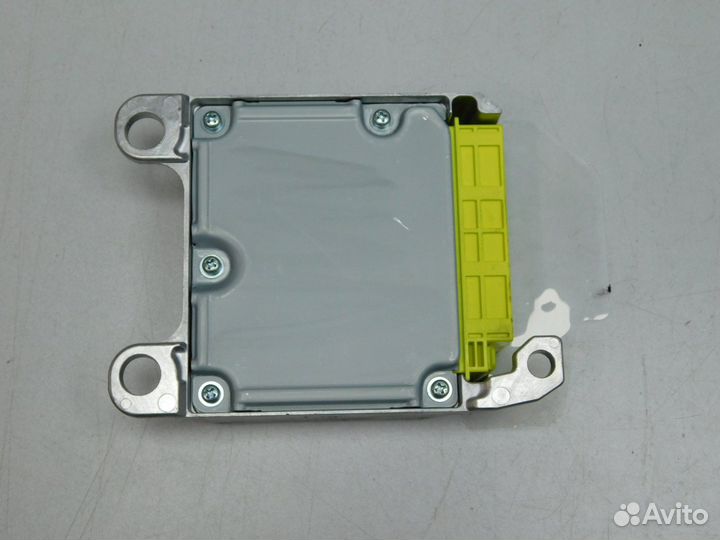Блок управления AIR BAG Toyota Land Cruiser