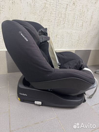 Автомобильное кресло