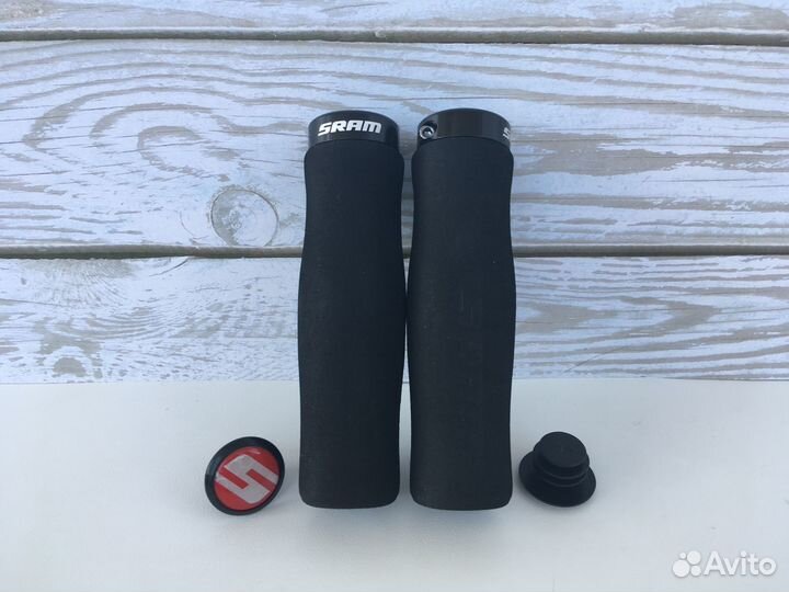 Грипсы sram Новые Черные с Чёрными фиксаторами