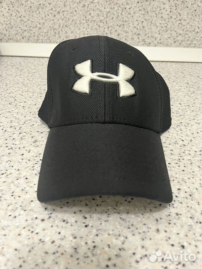 Бейсболка under armour