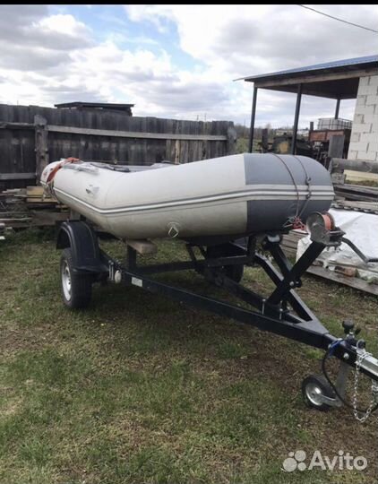 Лодка badger 370