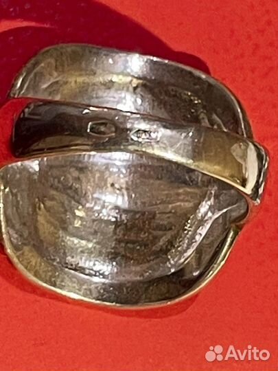 Серебряное кольцо