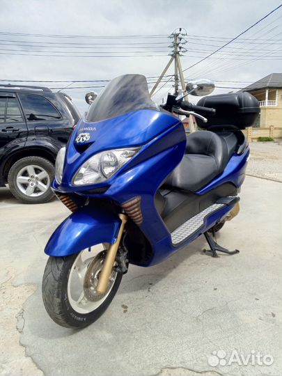 Макси скутер