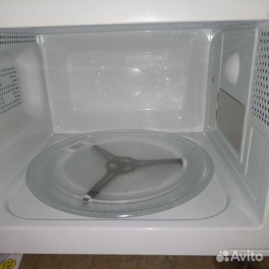 Микроволновка бу рабочая