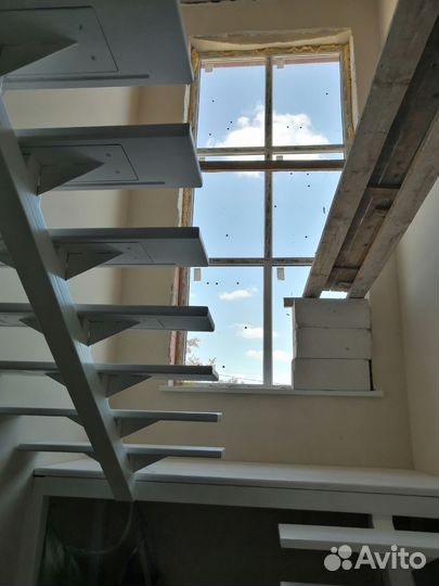 Лестница на монокосоуре