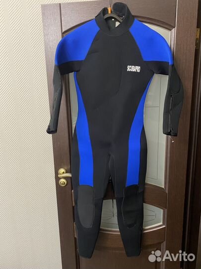 Гидрокостюм