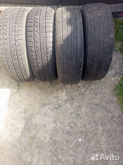 Toyo Open Country U/T 215/65 R16