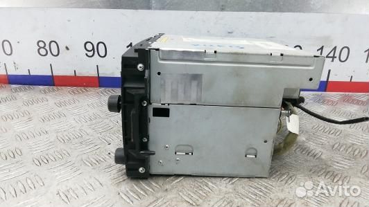 Магнитола jeep grand cherokee WK (XUK13I401)