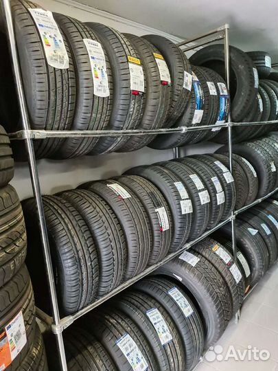 Triangle Sports TH201 295/30 R19 100Y