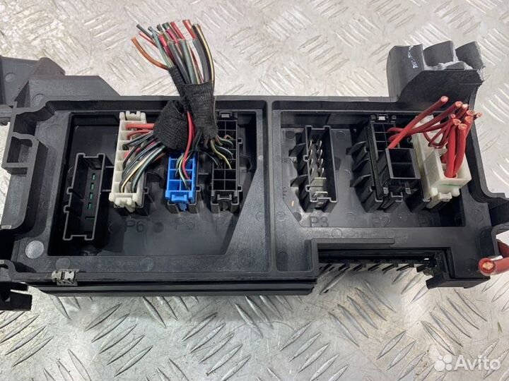 Блок предохранителей Mercedes Benz Ml 164