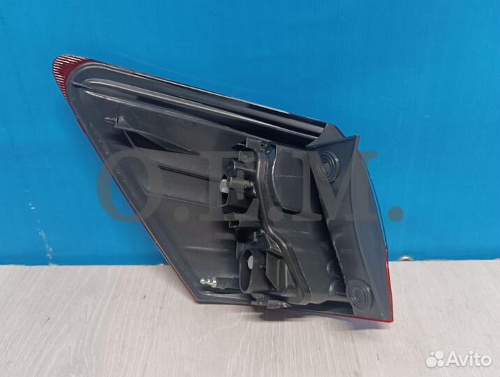 Фонарь правый задний в крыло