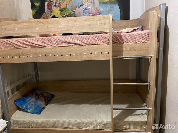 Двухъярусная кровать бу с матрасами