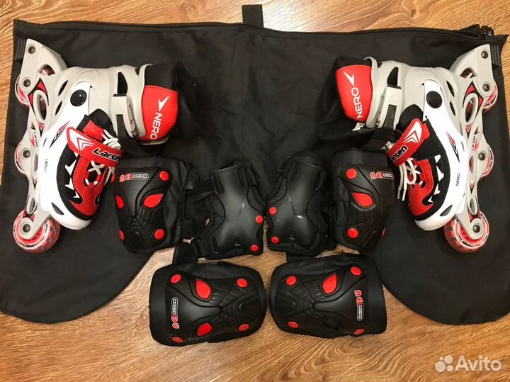 Ролики раздвижные Larsen Nero Red (размер 31-34)