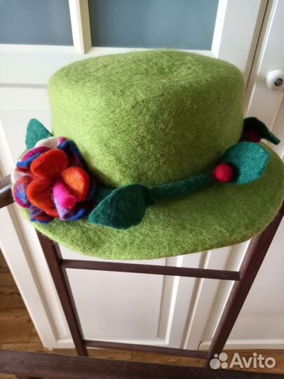 Шляпа яркая театр перфоманс новая