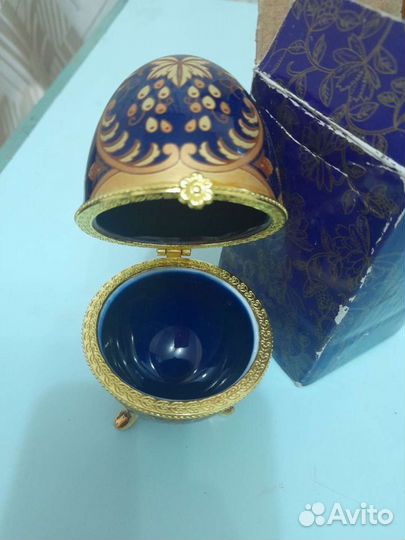 Яйцо(шкатулка), ложка