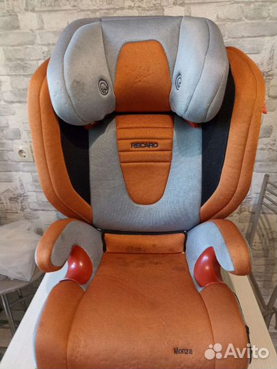 Автокресло детское Recaro monza nova