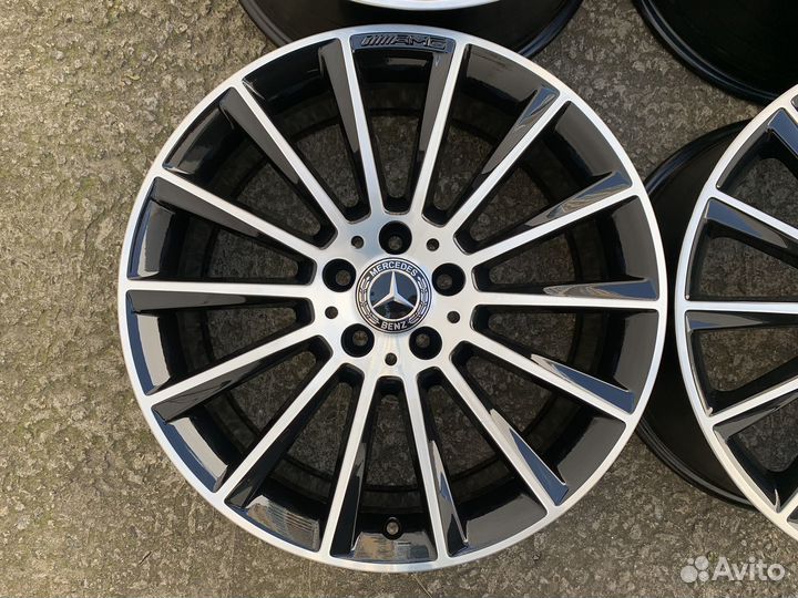 Оригинал разноширокие Mercedes AMG R19 W205