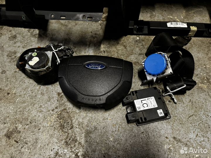 Комплект безопасности Ford Fusion