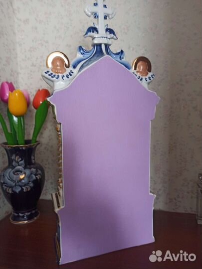 Икона Казанская Богородица в киоте Гжель