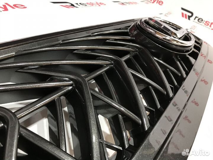 Решетка Lexus GX470