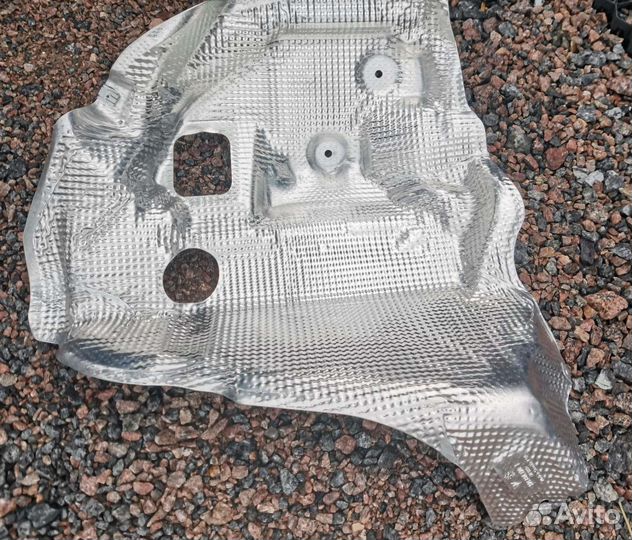 Porsche panamera 971 термозащита задняя правая