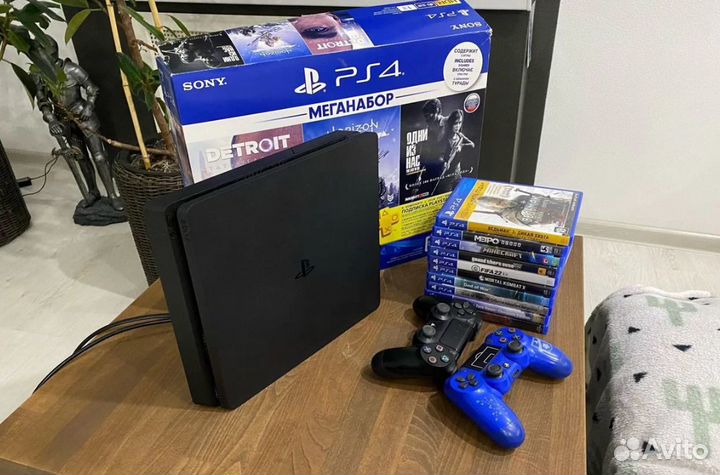 Playstation 4 приставка игровая в прокат