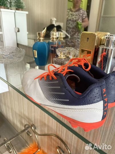 Футбольный буцы