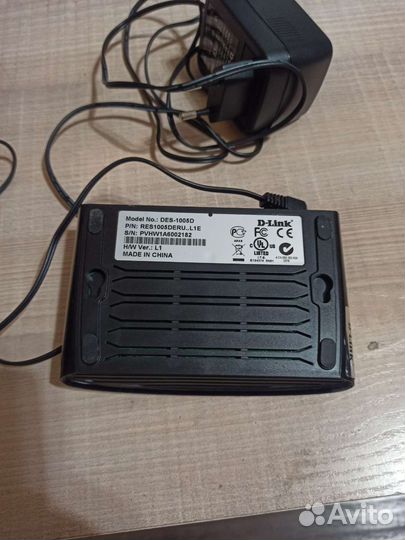 Des - 1005 d Коммутатор D-link пяти портовый б.у