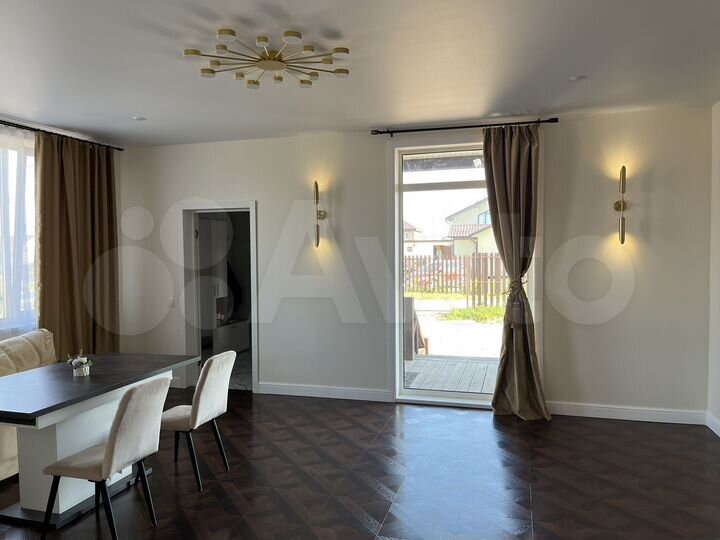 Дом 144 м² на участке 9 сот.