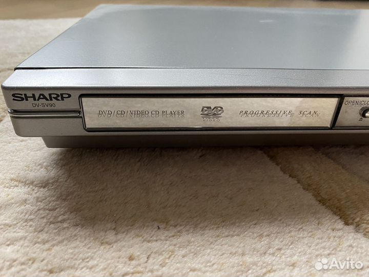 DVD плеер sharp