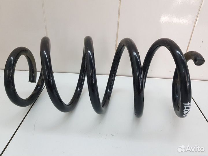 Пружина подвески передняя левая