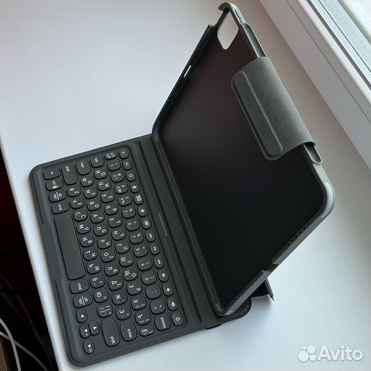 Чехол-клавиатура zagg pro keys для iPad pro 11
