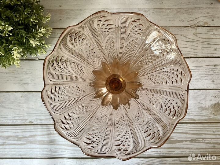 Ваза для фруктов на ножке цветное стекло СССР