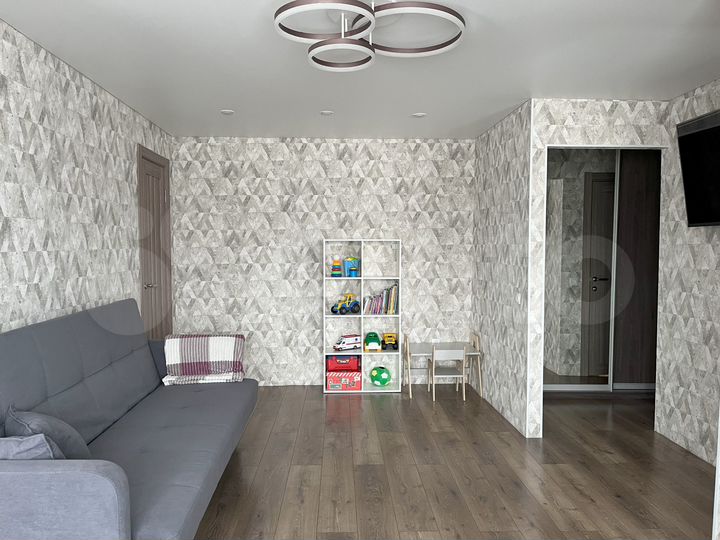 2-к. квартира, 45 м², 5/5 эт.