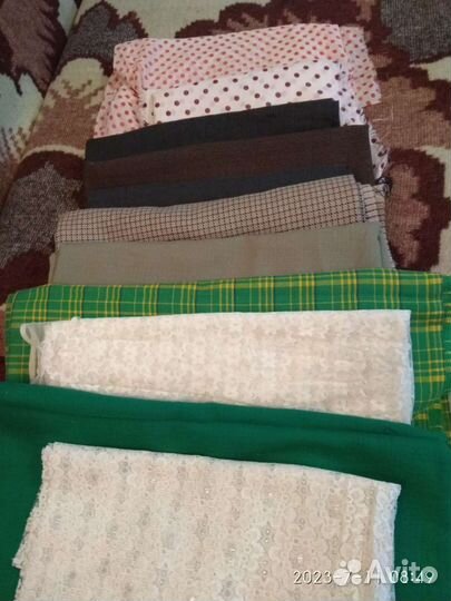 Отрез ткани, натуральный шёлк, шерсть, гипюр