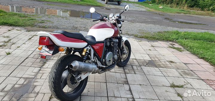 Honda cb 1000sf