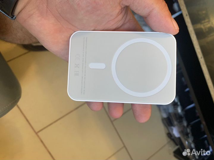 Внешний аккумулятор apple